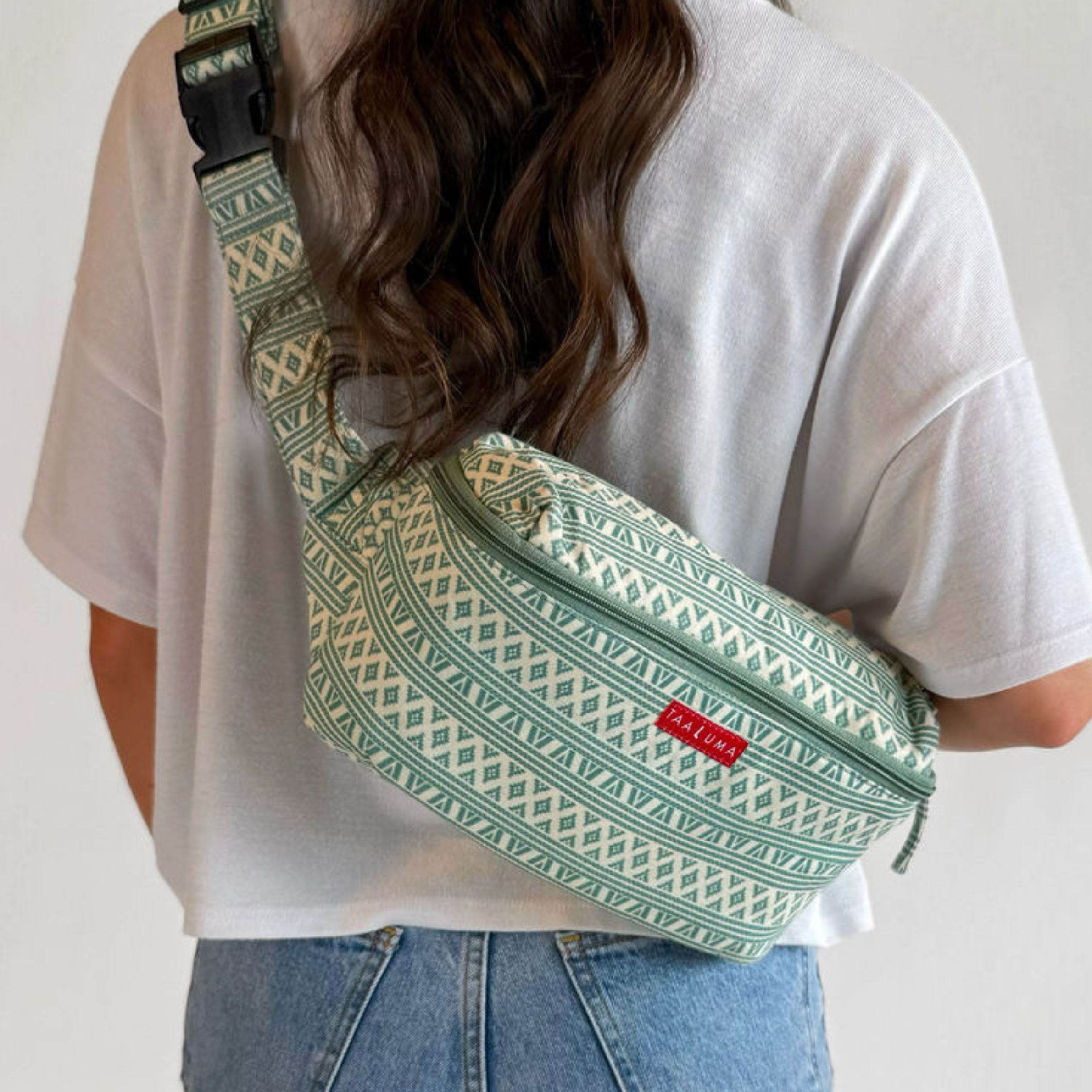 Türkiye Crossbody Tote