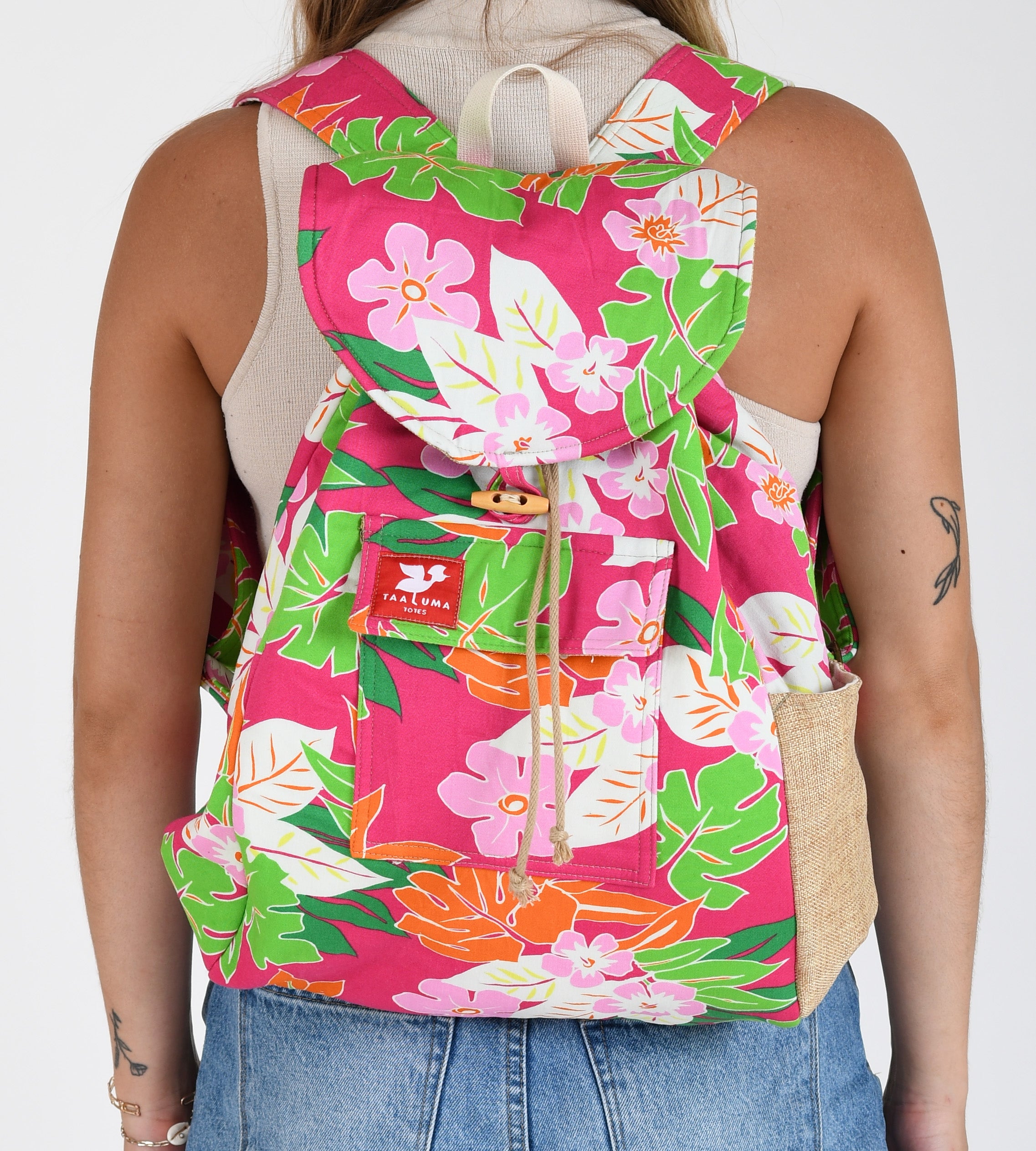 Hawaii Tote (by Tim Gibson)