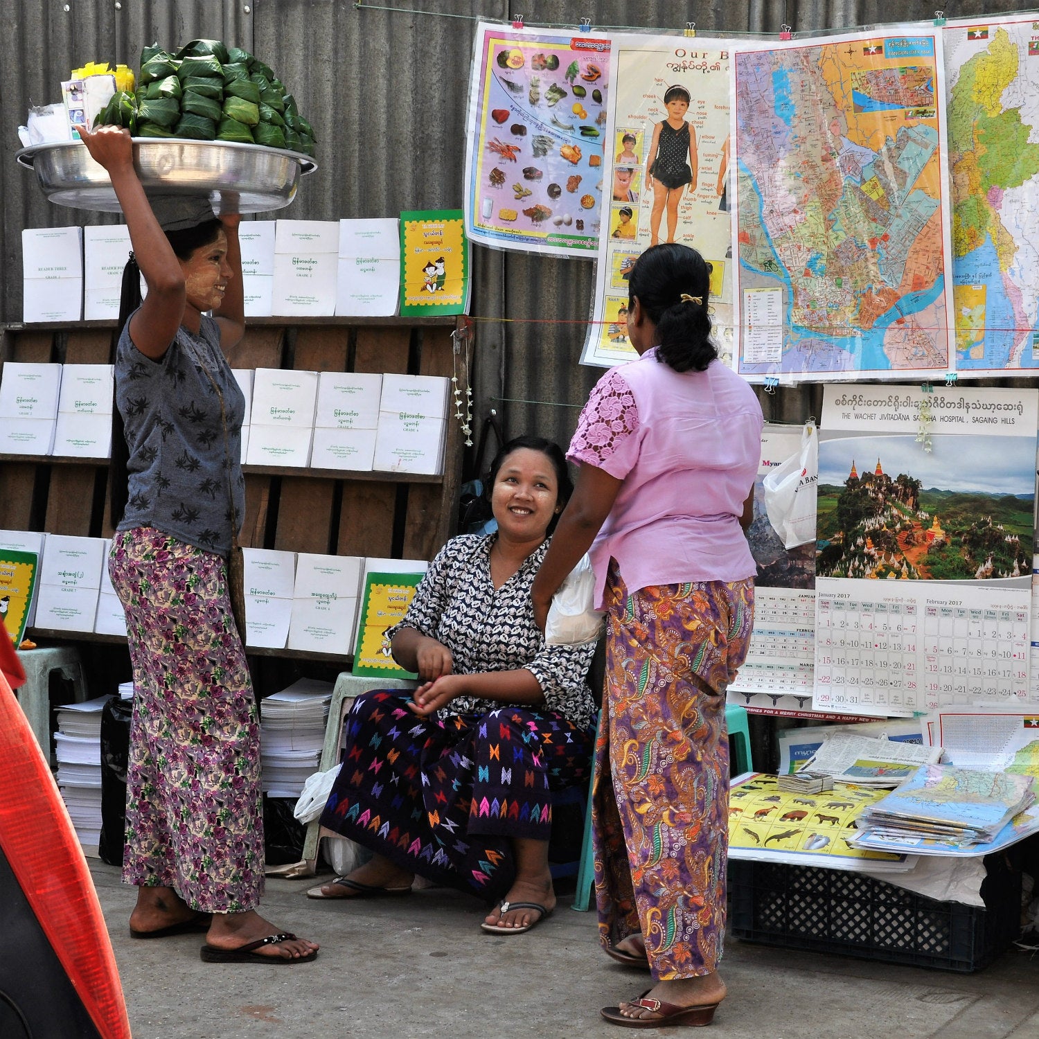 Myanmar Tote (by Aaron John)