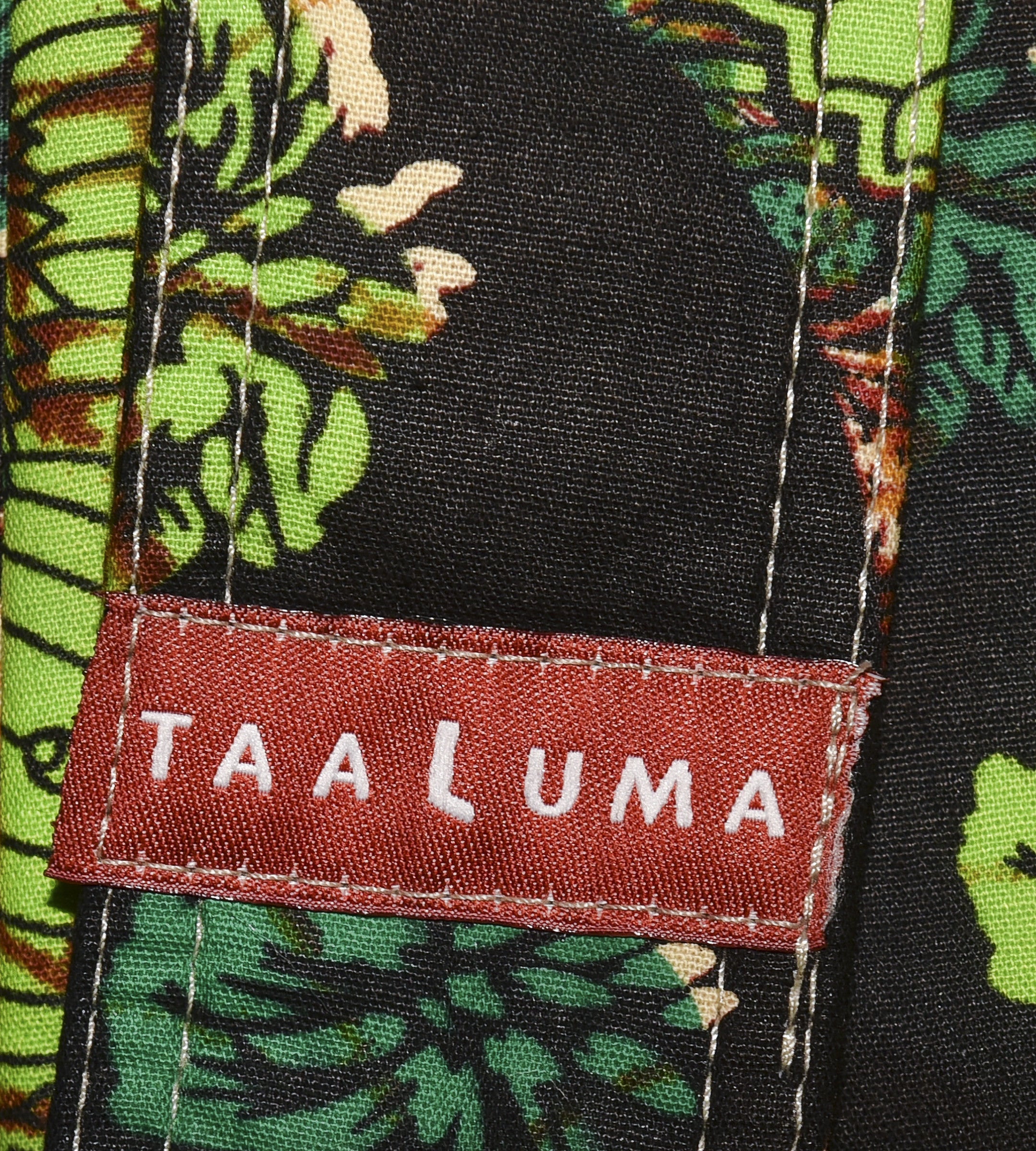 Sierra Leone Tote (by Kayla Duckert)